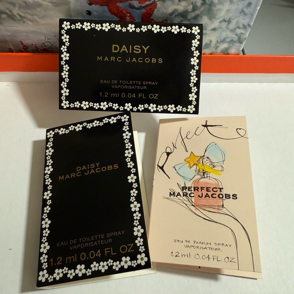 Marc Jacobs Daisy EDT & Perfect Perfume EDP Samples 1.2 cm / 0.04 floz Vial